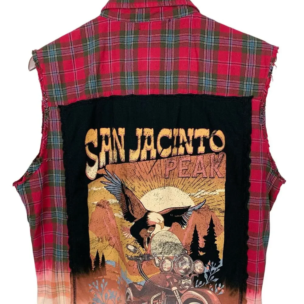 La La Land Creative Co Flannel Shirt Red Plaid Bleached Back Graphic Women's S - Picture 6 of 7